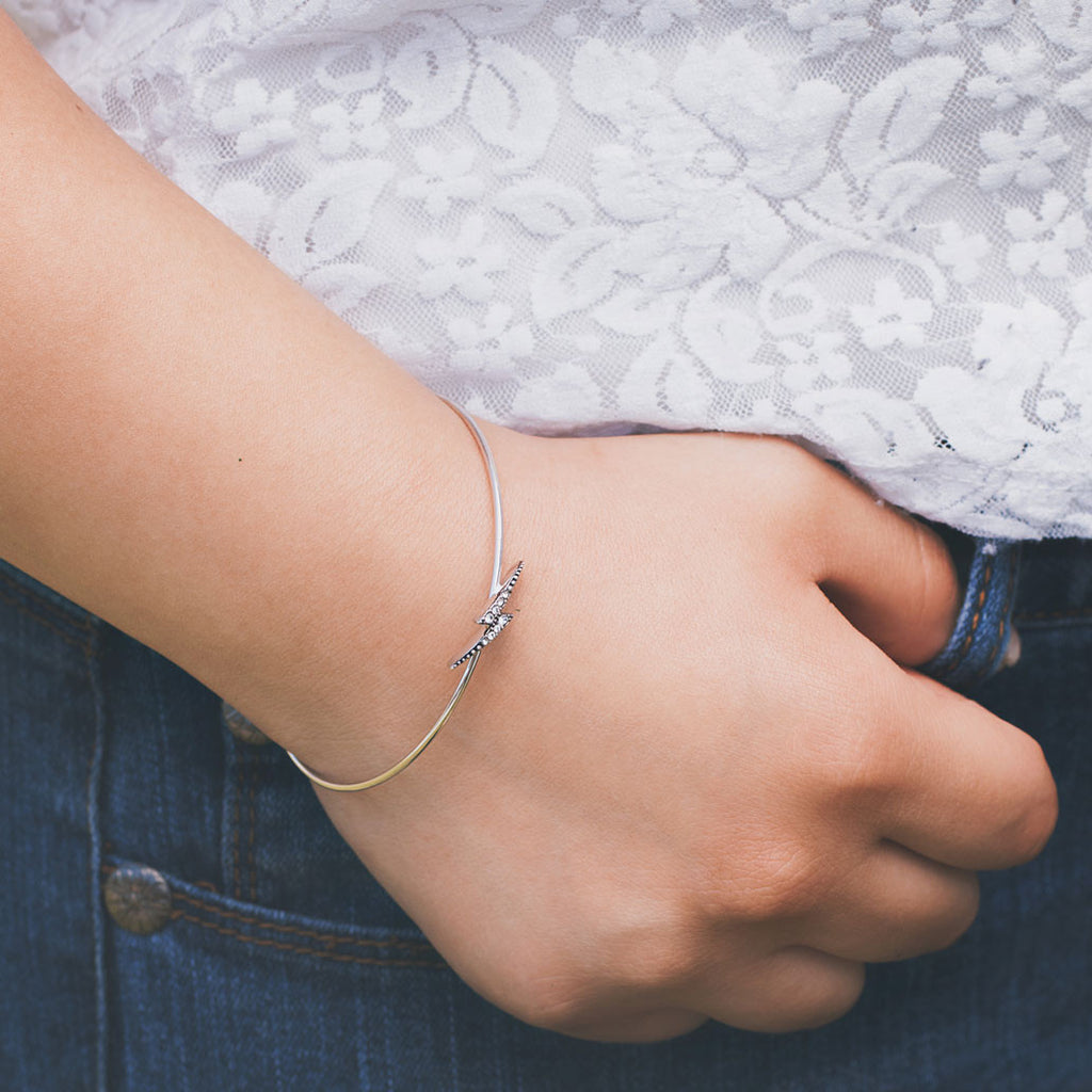 Zeus Lightning Bolt Silver Bangle - pipercleo.com