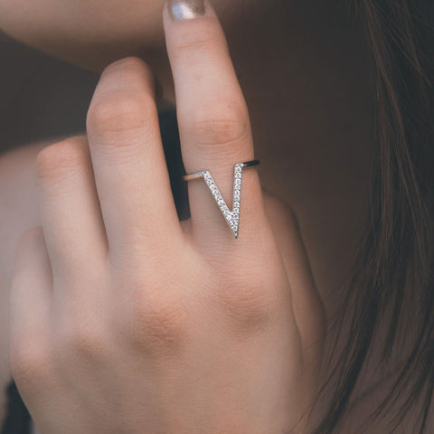 Victory in Silver Ring - pipercleo.com